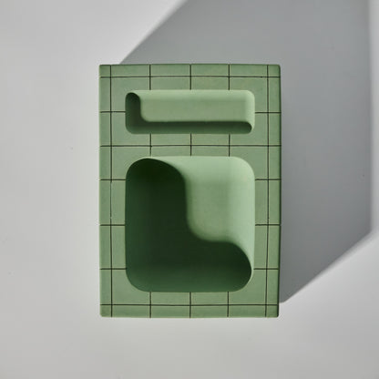 THE POOL TRAY
